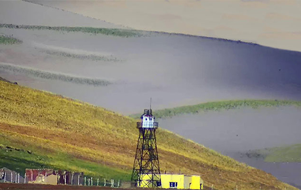 Thermal return along a border fence line