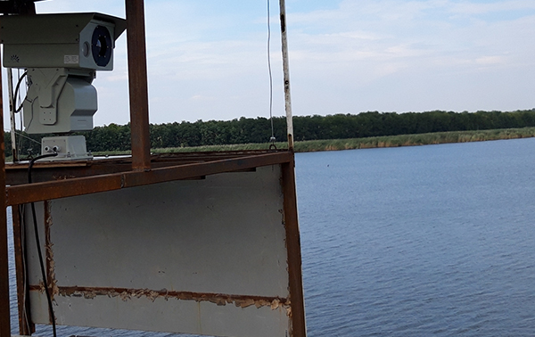 Aquaculture monitoring installation